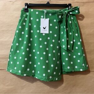 Jayebird | NWT Mills Skort Spring Green Floral Wrap Skort Shorts Golf Size XS